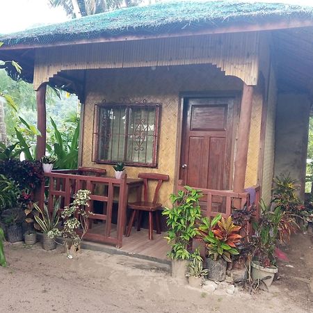 Akoya Beach Park And Cottages Locaroc Room photo