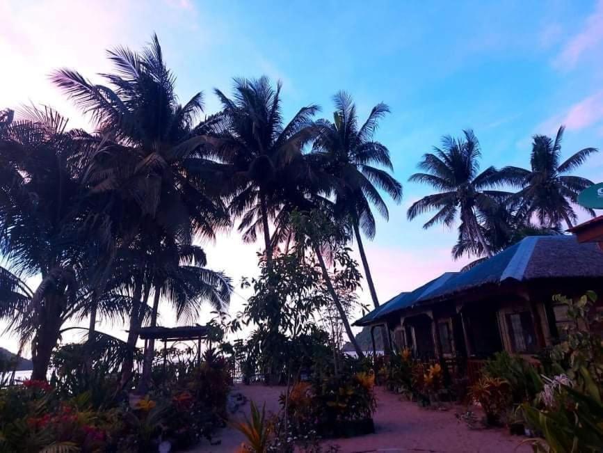 Akoya Beach Park And Cottages Locaroc Exterior photo