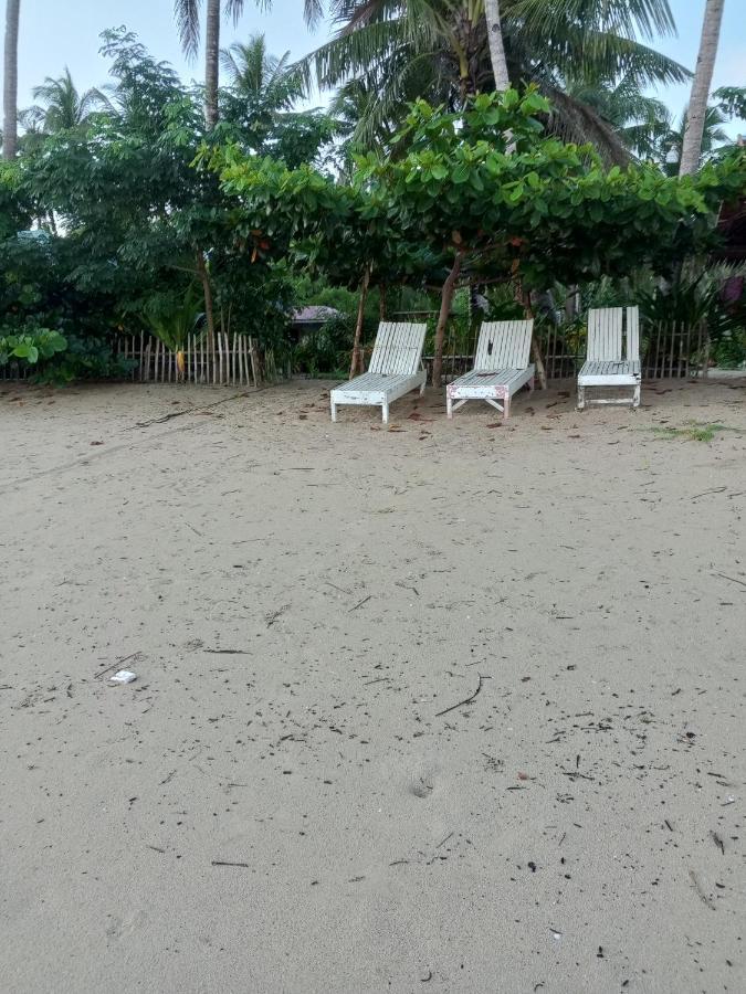 Akoya Beach Park And Cottages Locaroc Exterior photo