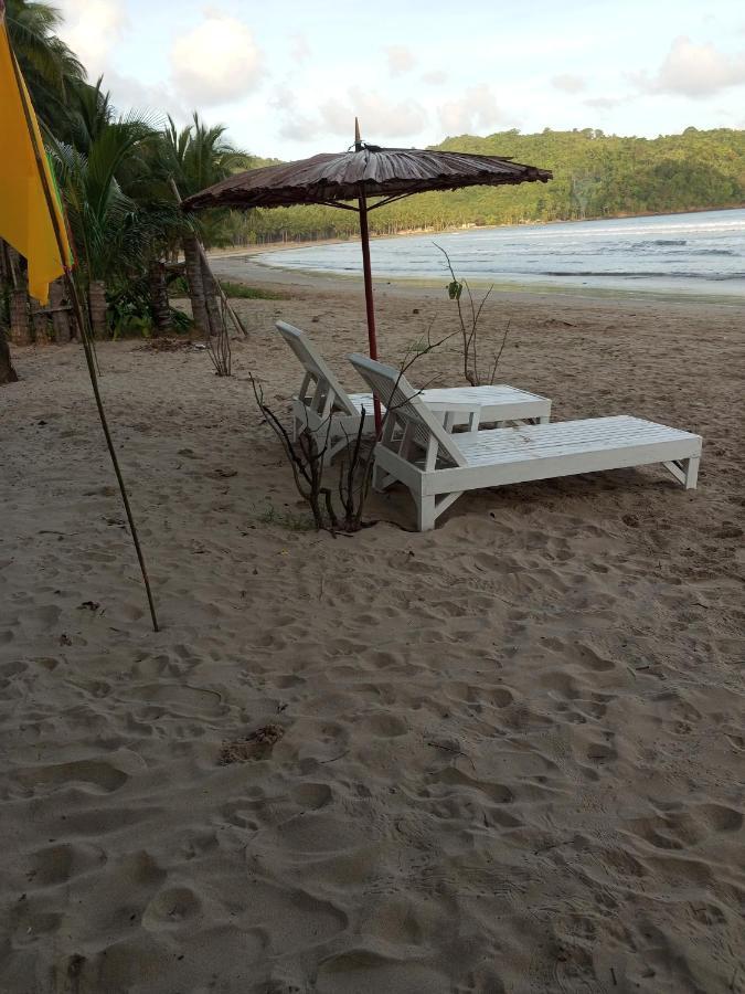 Akoya Beach Park And Cottages Locaroc Exterior photo