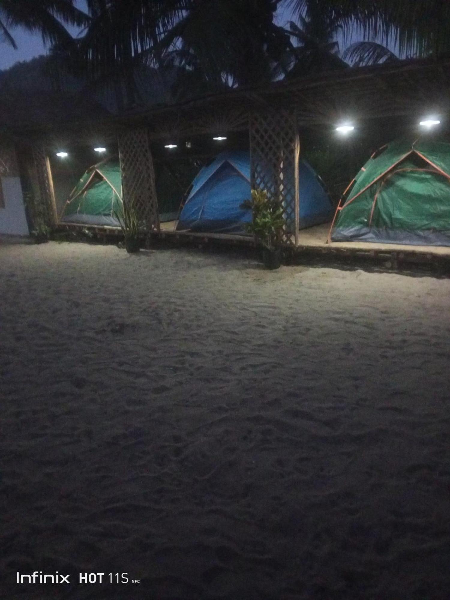 Akoya Beach Park And Cottages Locaroc Exterior photo